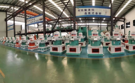 加大秸秆综合利用，着力发展秸秆草莓视频下载网站行业