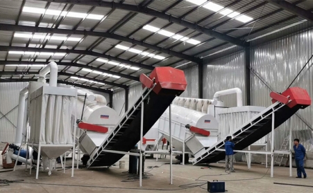 哈尔滨通河县开展秸秆能源化综合利用，秸秆颗粒燃料替代散煤